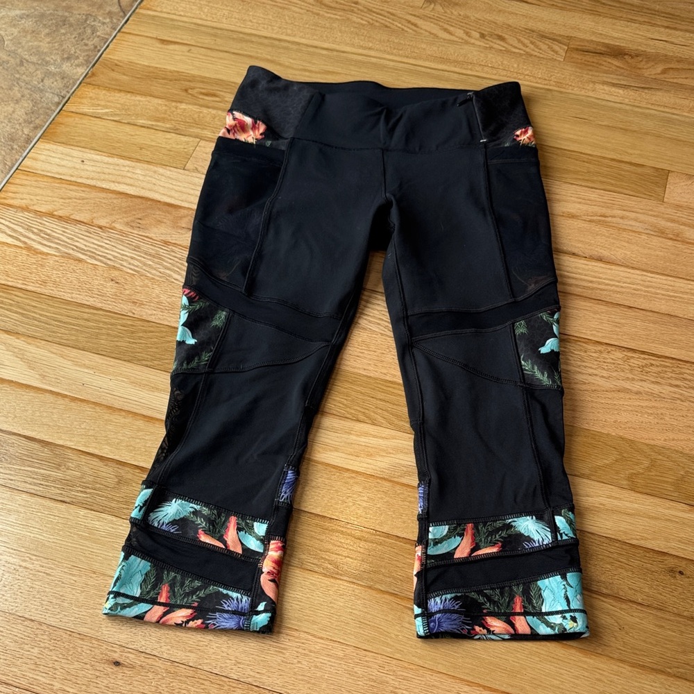 CALIA by Carrie Underwood Black Capris with Vibrant Floral Accents